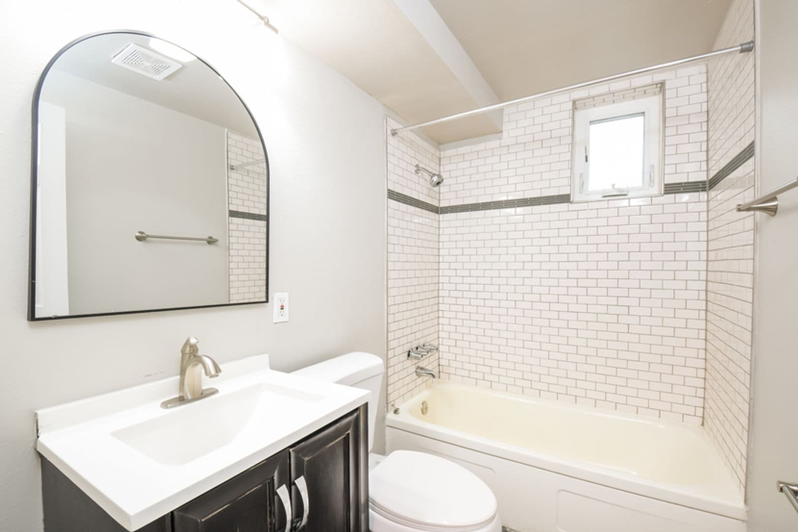 Lakewood Apartment: 1025-1055 Ammons Street and 8111-8113 West 10th Avenue