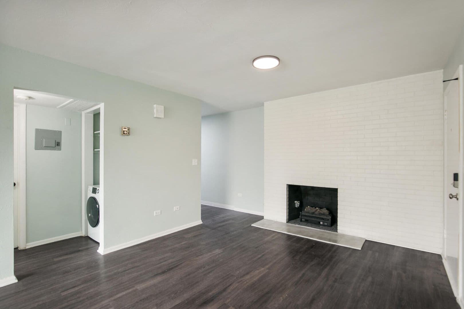 Lakewood Apartment: 1200-1220 Pierce Street