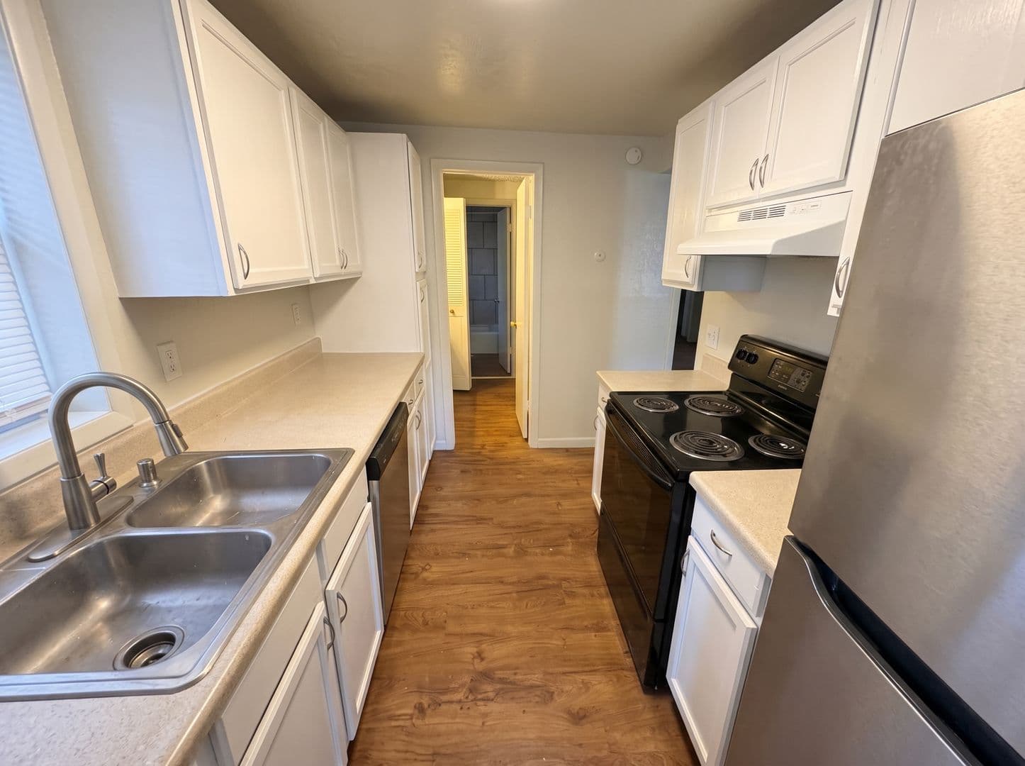 Manitou Springs Apartment: 459-461 El Paso Blvd