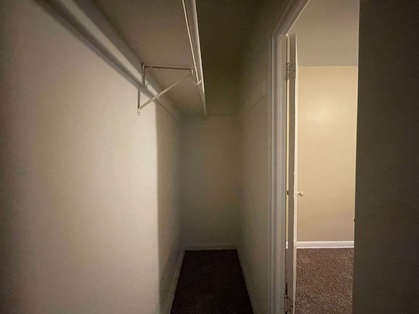 Lakewood Apartment: 1427-1435 Otis Street