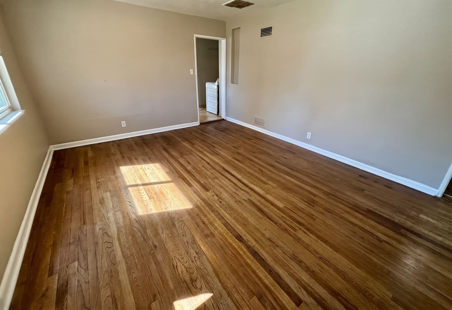 Lakewood Apartment: 7205-7295 West 12th Avenue
