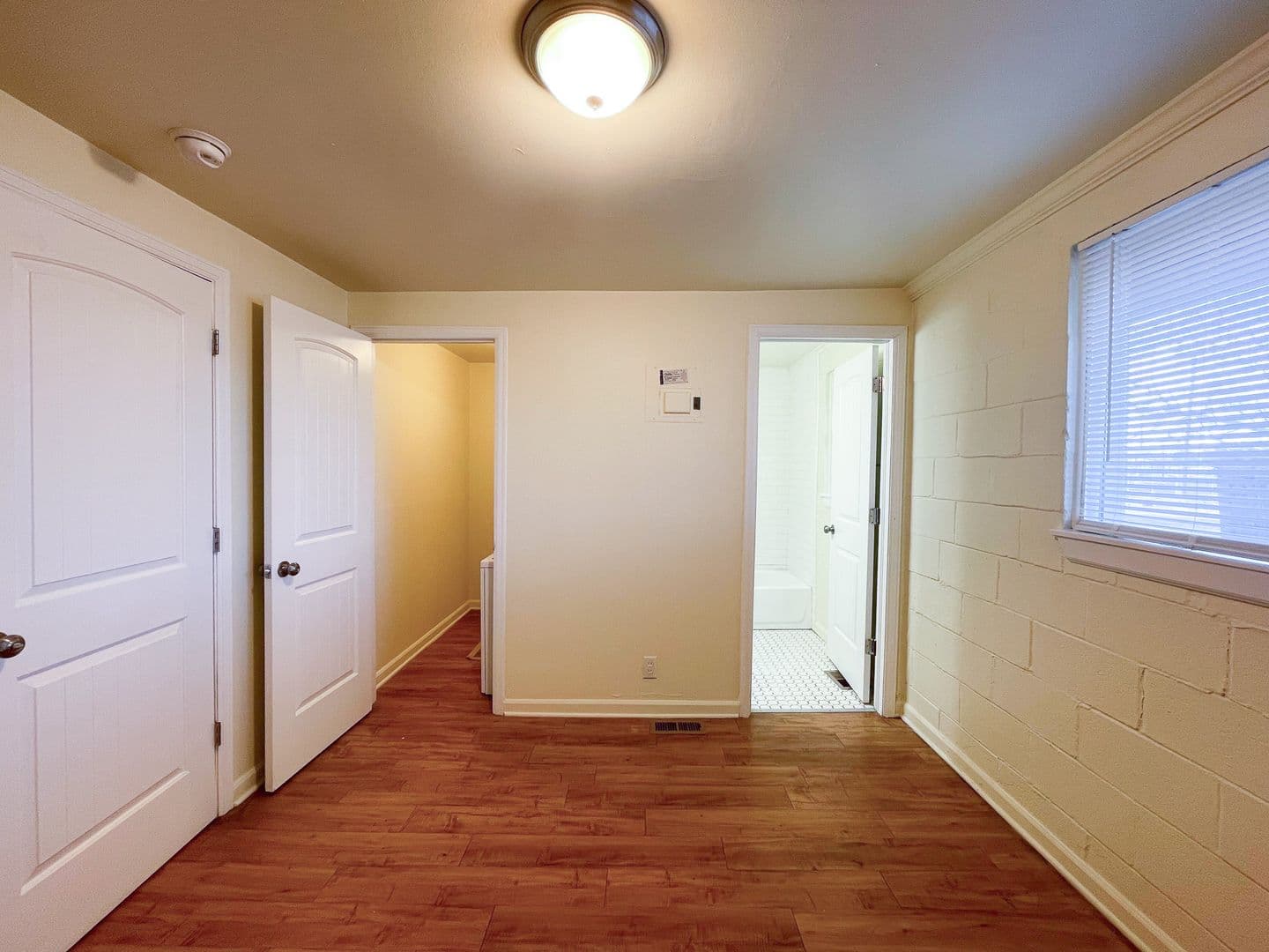 Lakewood Apartment: 1460-1466 Reed Street
