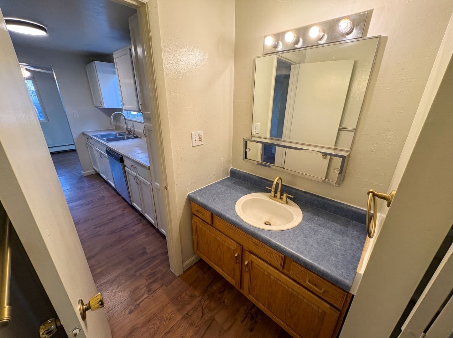Manitou Springs Apartment: 459-461 El Paso Blvd