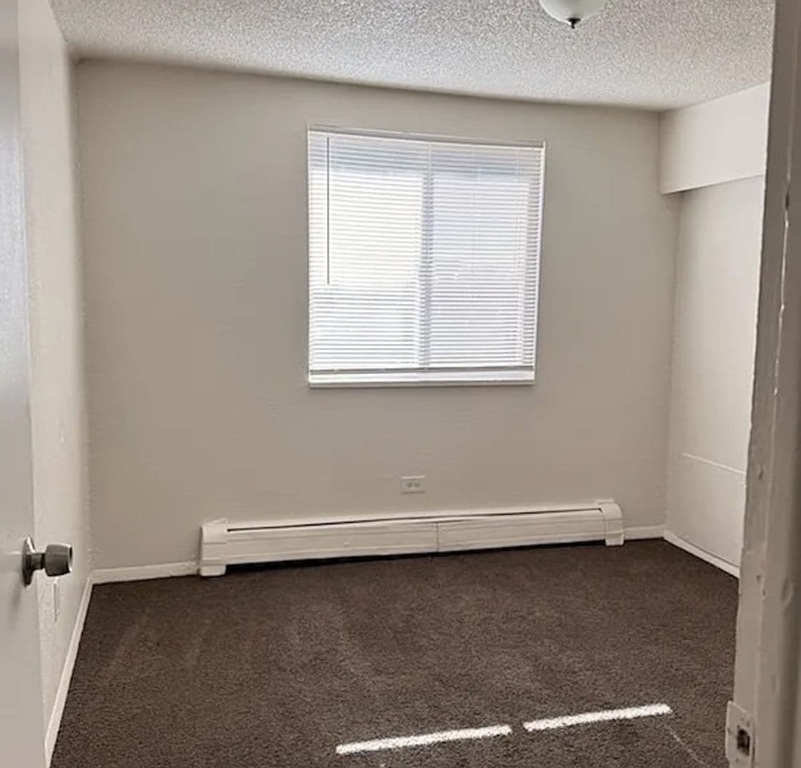 Denver Apartment: 1065 and 1095 South Quivas Street