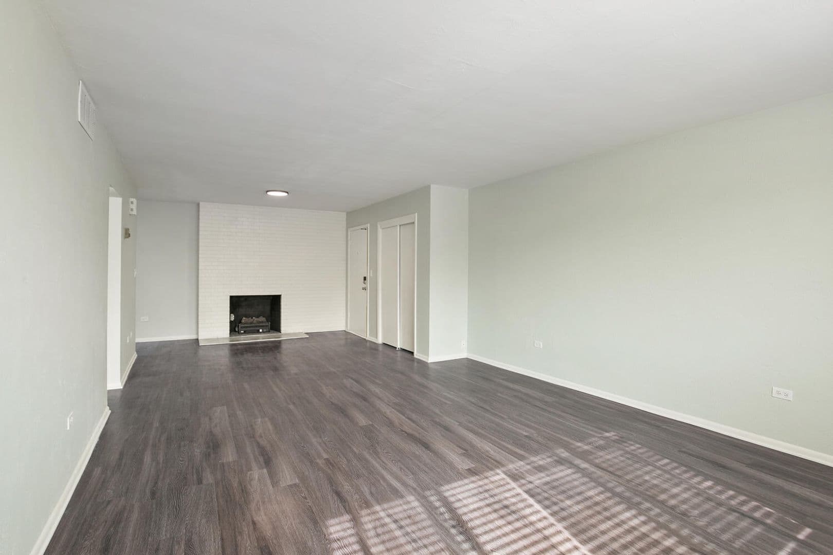 Lakewood Apartment: 1200-1220 Pierce Street