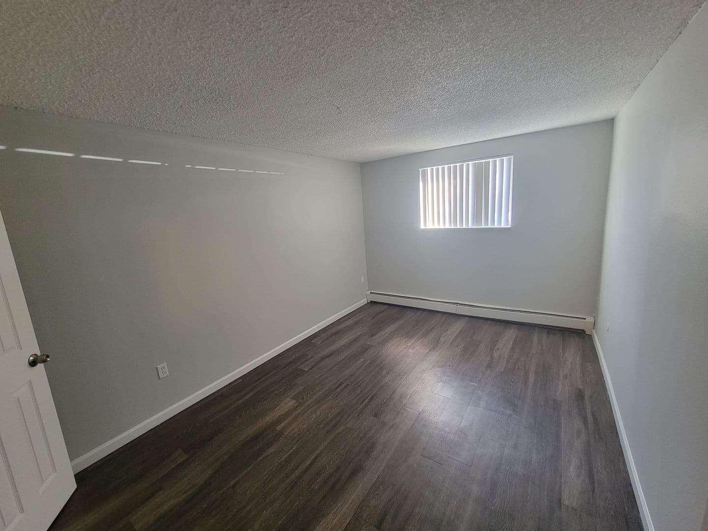 Aurora Apartment: 11852 E 16th Ave