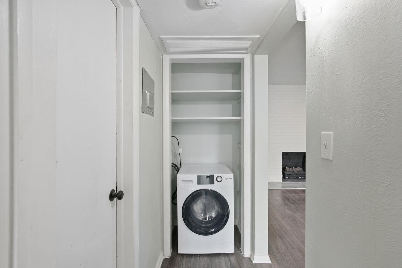 Lakewood Apartment: 1200-1220 Pierce Street