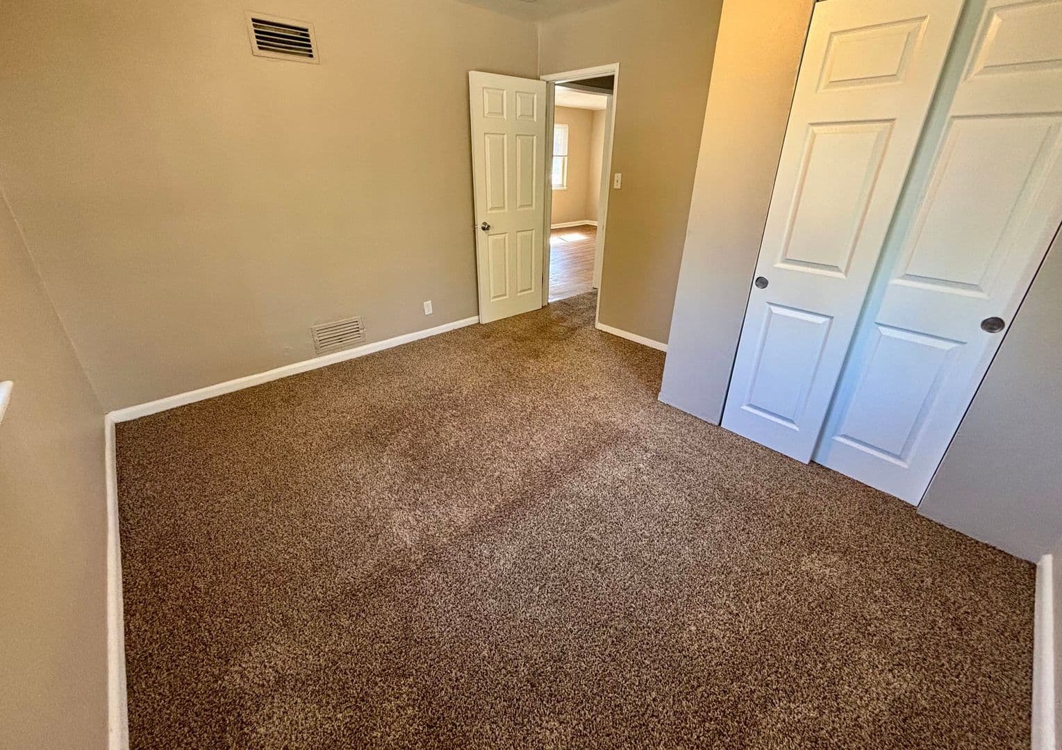 Lakewood Apartment: 7205-7295 West 12th Avenue