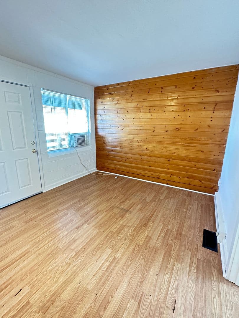 Denver Apartment: 4567 Morrison Rd