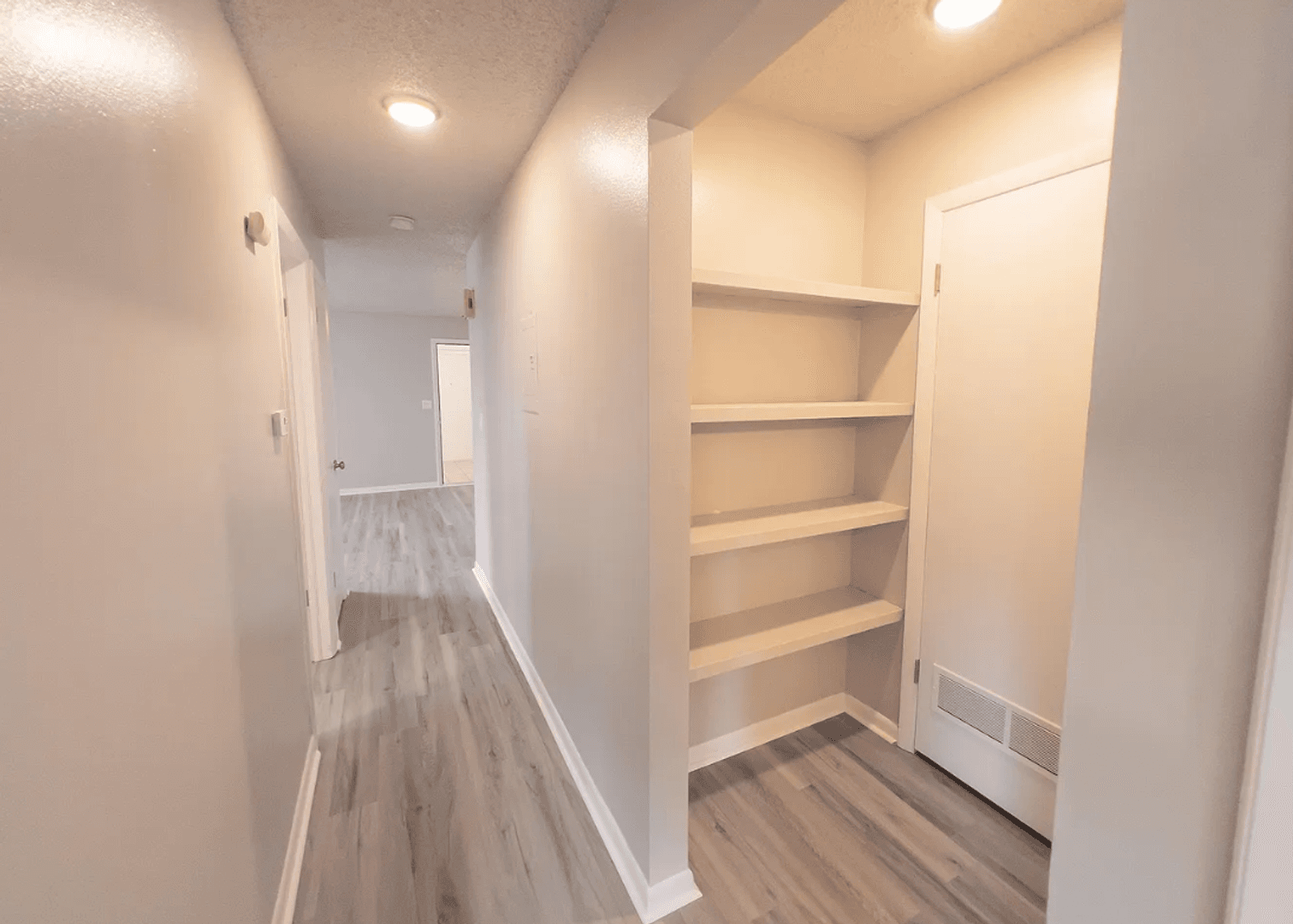 Brighton Apartment: 63 South 22nd Avenue