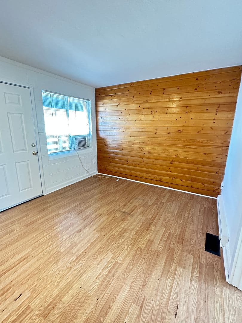 Denver Apartment: 4567 Morrison Rd