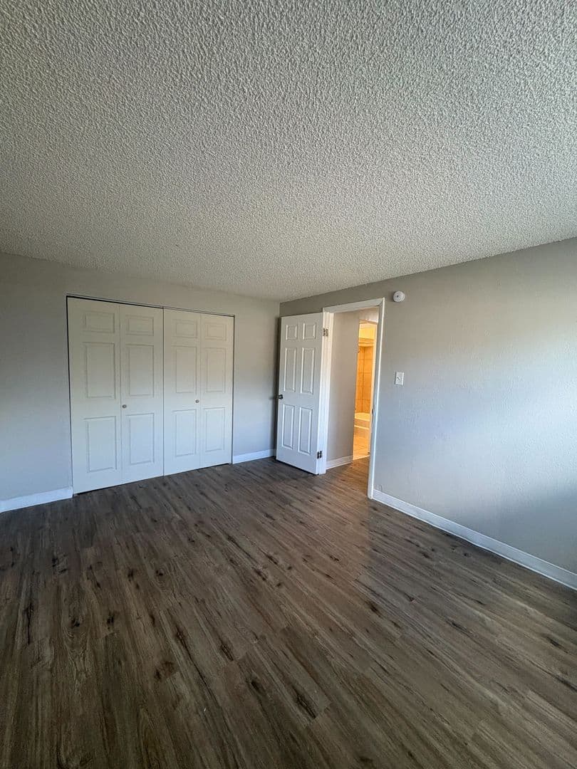 Aurora Apartment: 9504 East 17th Ave