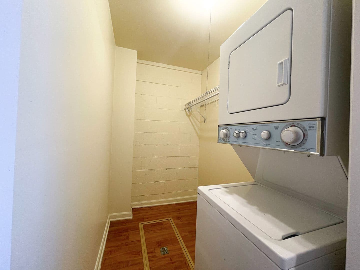 Lakewood Apartment: 1460-1466 Reed Street