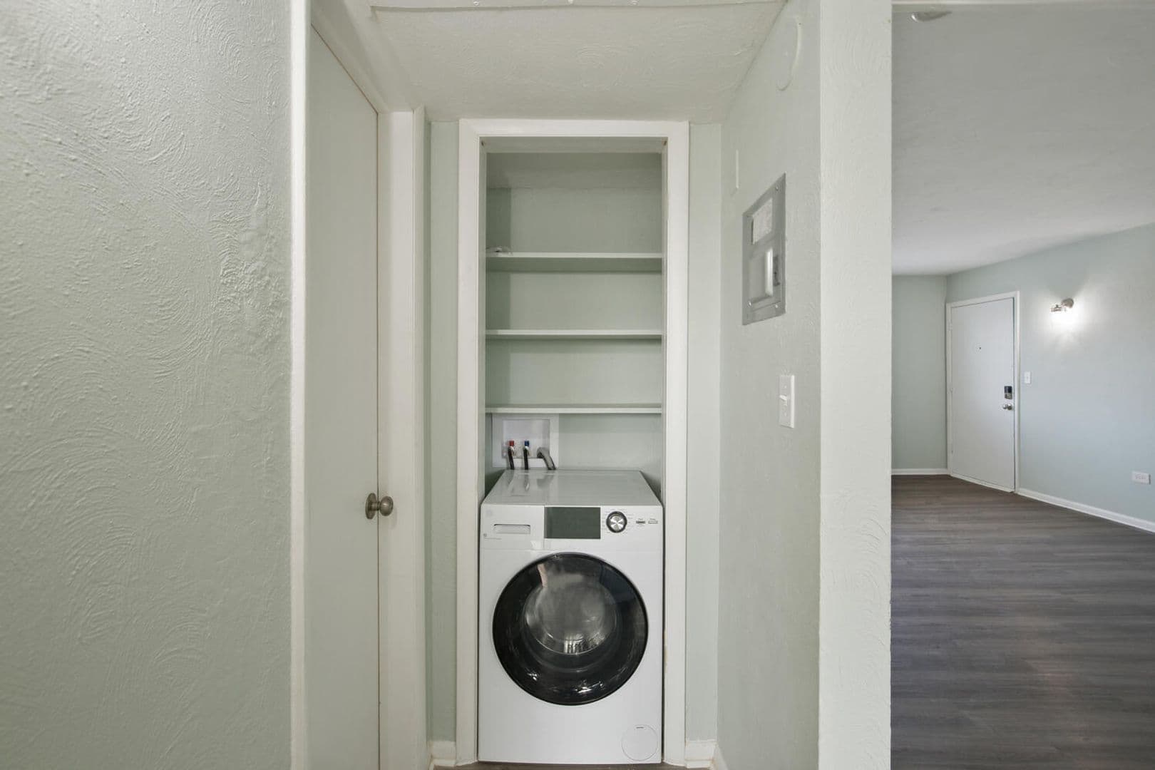 Lakewood Apartment: 1200-1220 Pierce Street