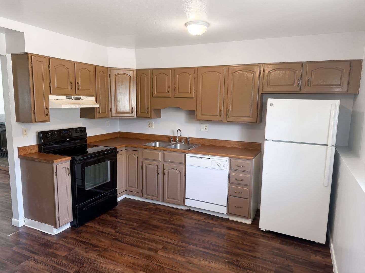 Colorado Springs Apartment: 4445-4491 Pikes Peak Ave