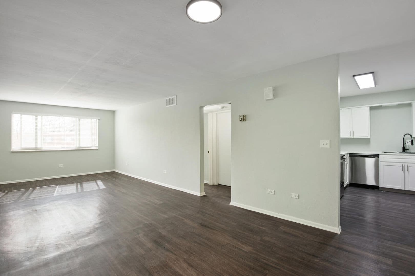 Lakewood Apartment: 1200-1220 Pierce Street