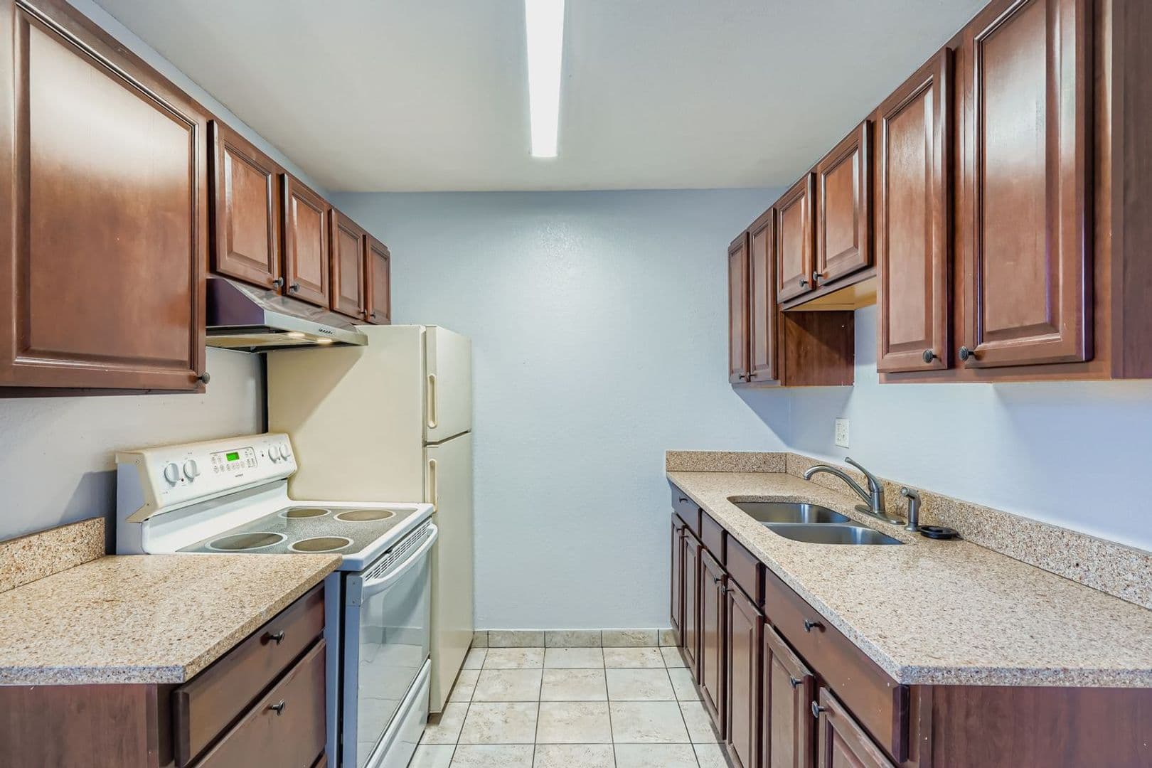 Westminster Apartment: 2880-2882 Eliot Circle