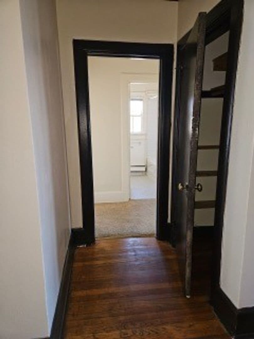 Milwaukee Apartment: 2105 N. 44th Street