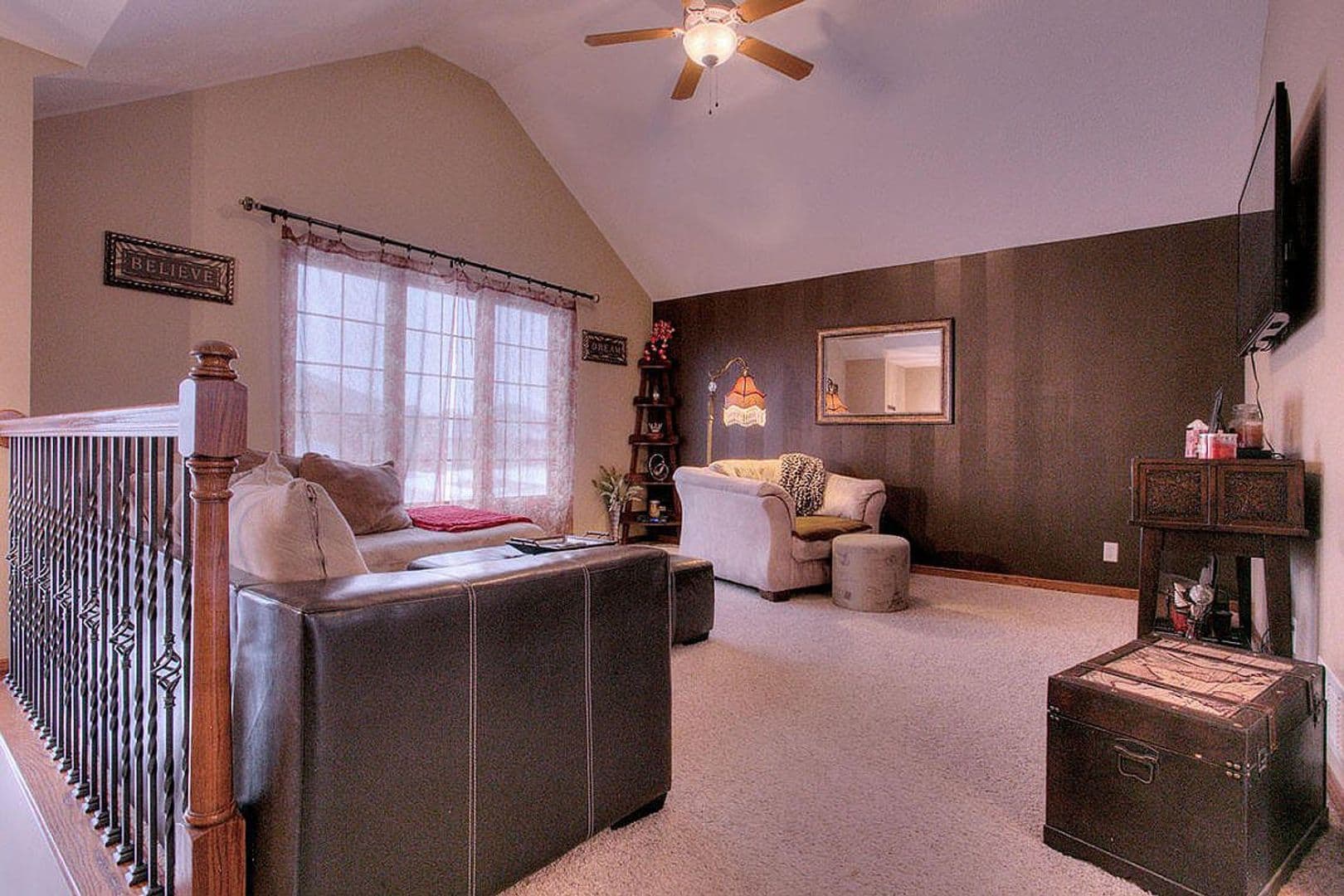Council Bluffs House: 5100 Crogans Way Rd