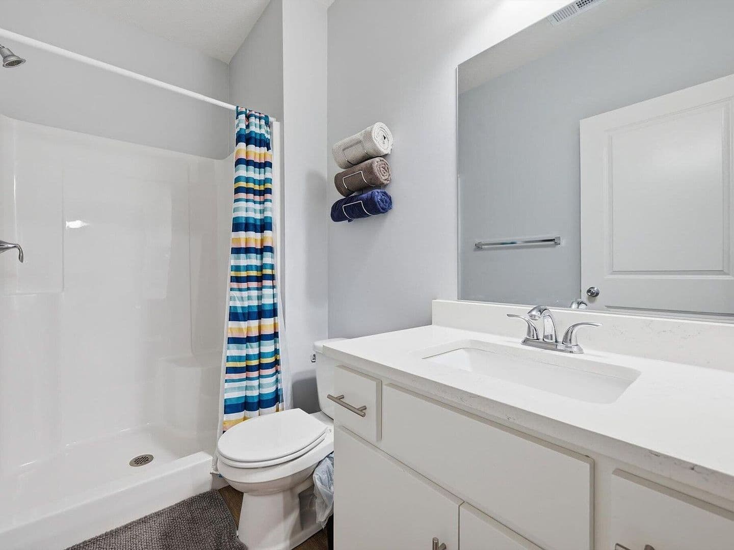 Council Bluffs House: 1086 Deveron Dr