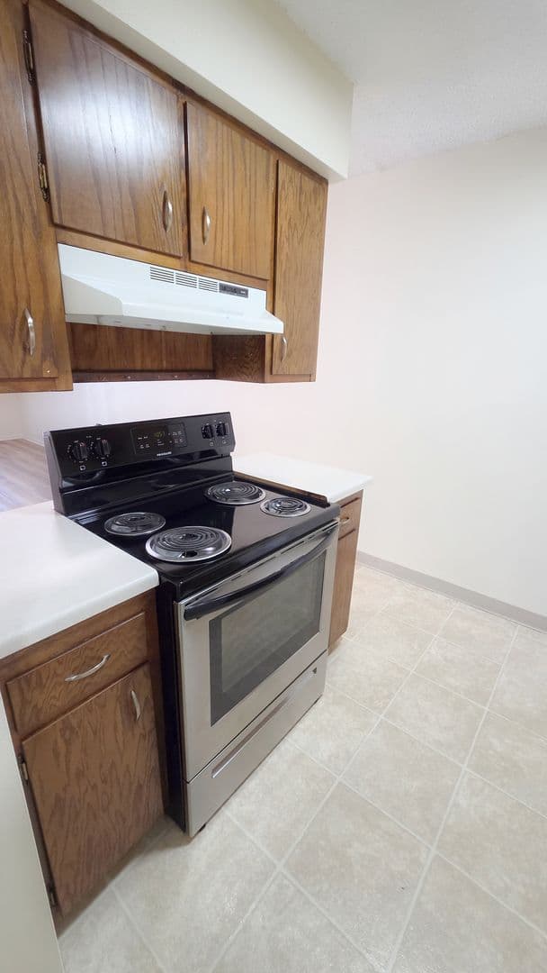 Ankeny Apartment: 2017 NW Hickory Ln