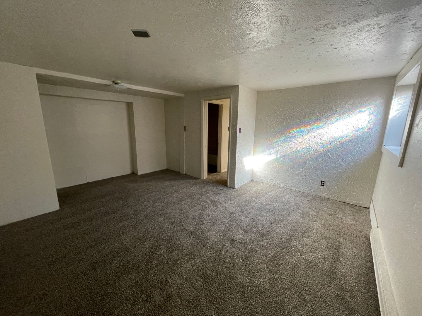 Council Bluffs Apartment: 1455 McPherson Ave