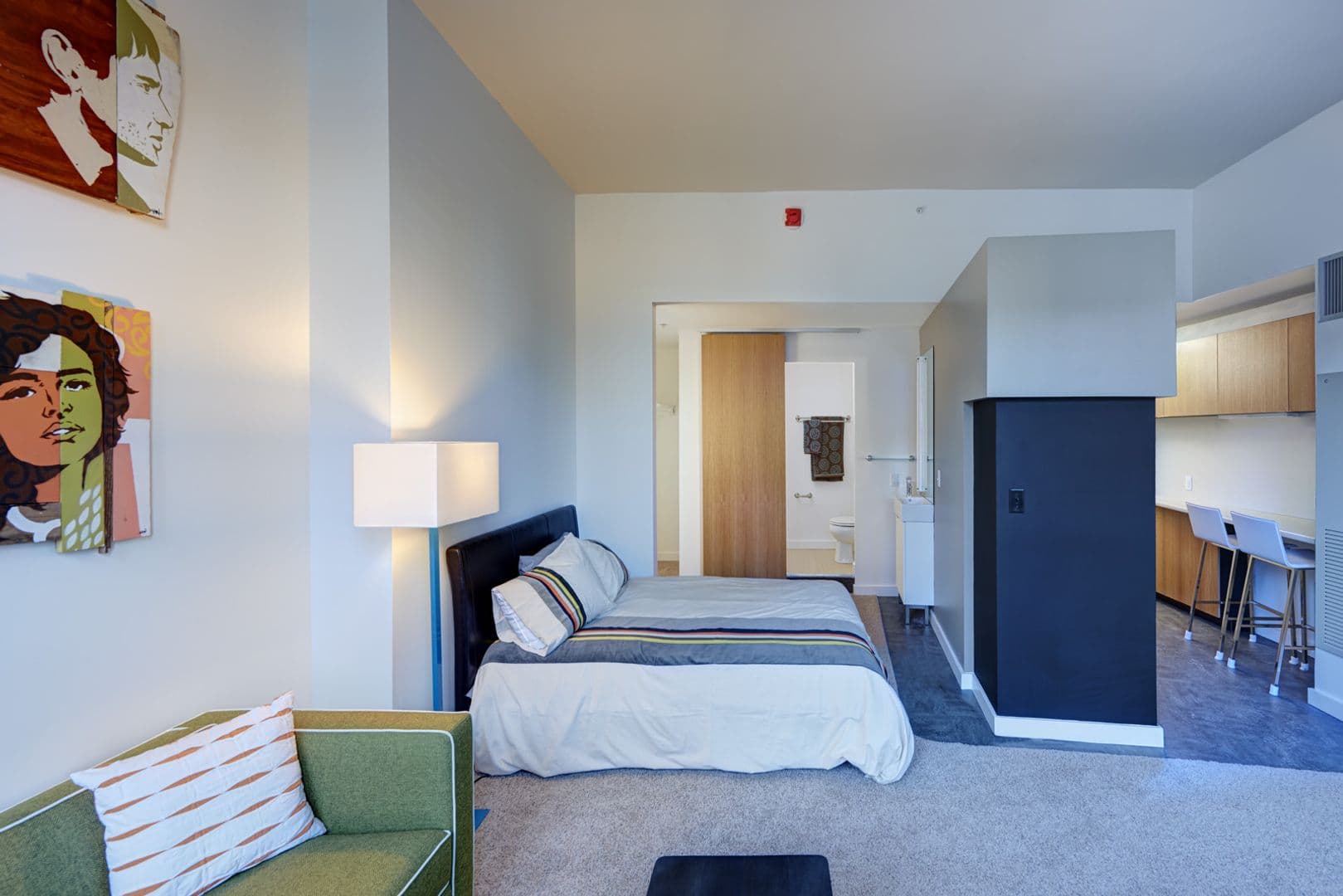 Des Moines Apartment: 218 6th Ave