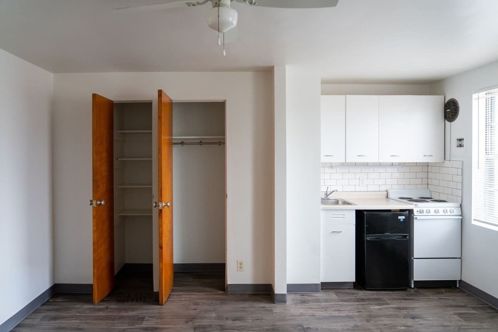Omaha Apartment: 2235 Saint Marys Ave