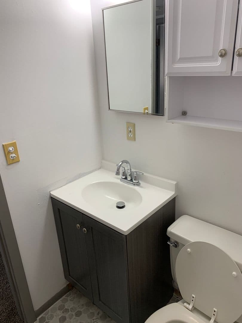 Council Bluffs Apartment: 124 Harrison St