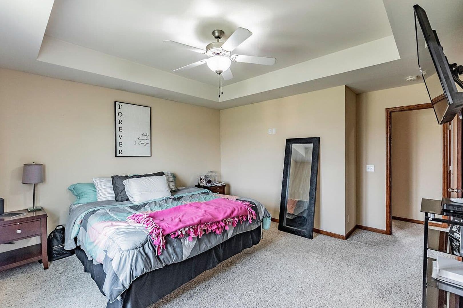 Council Bluffs House: 5100 Crogans Way Rd