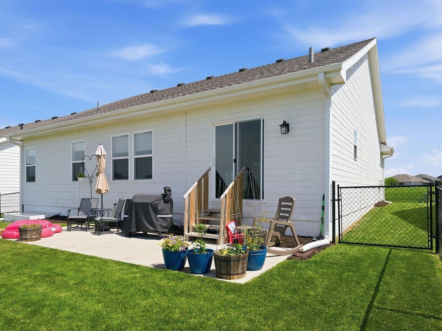 Council Bluffs House: 1086 Deveron Dr