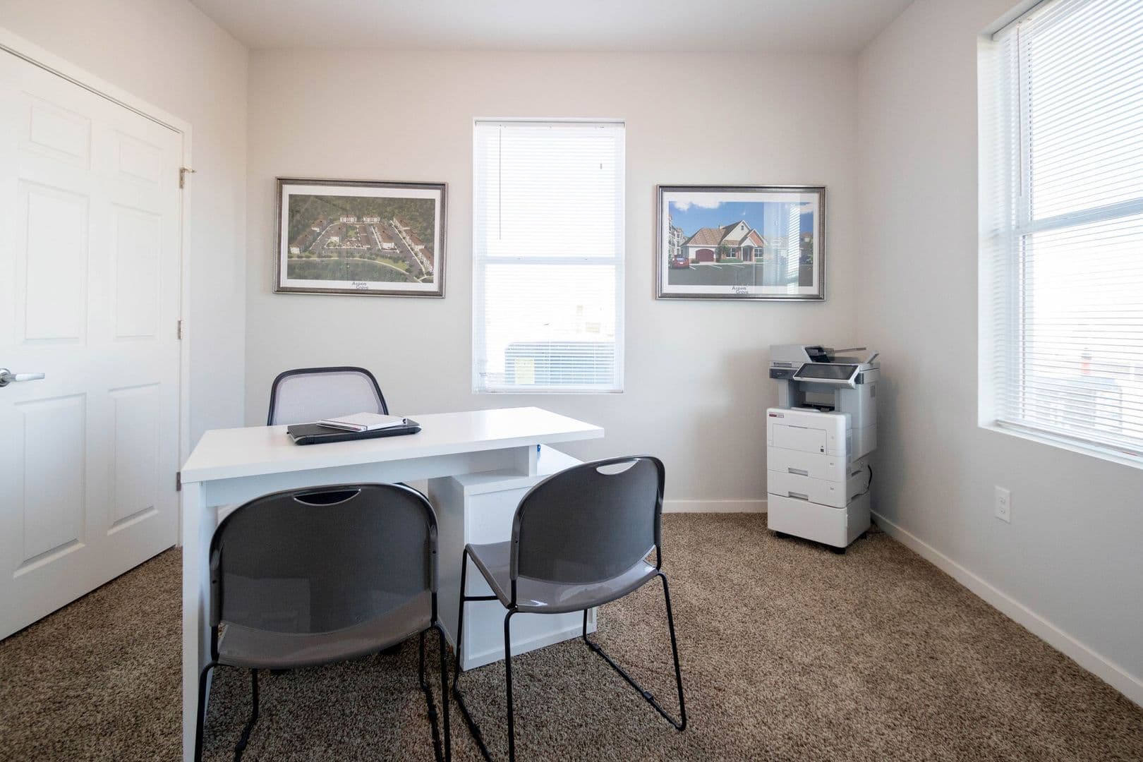 Omaha Apartment: 9451 Vernon Plz