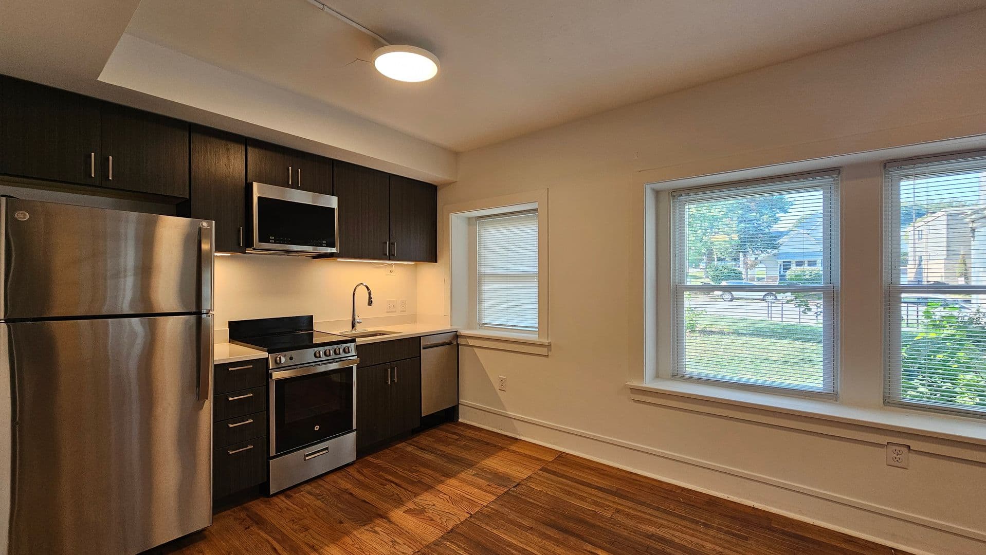 Omaha Apartment: 1029 Park Ave