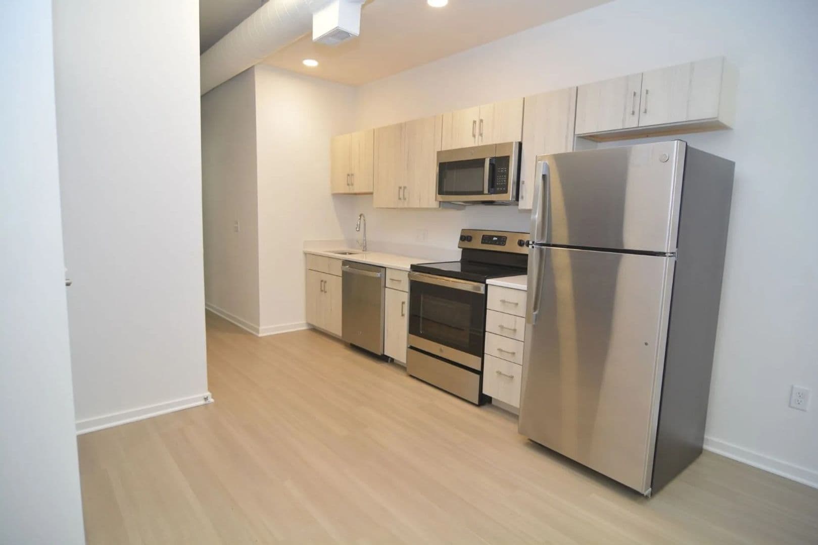 Omaha Apartment: 1029 Park Ave