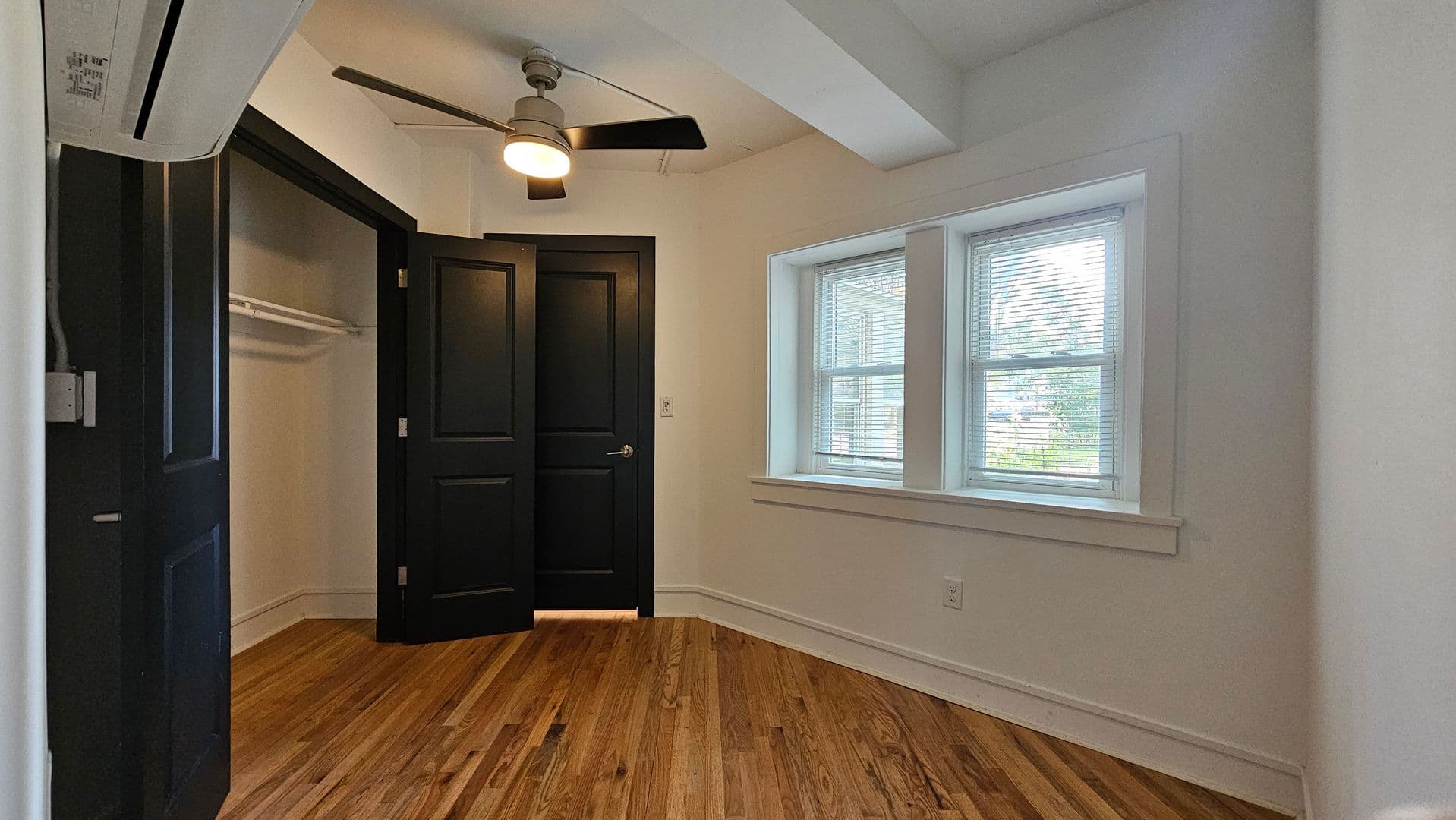 Omaha Apartment: 1029 Park Ave