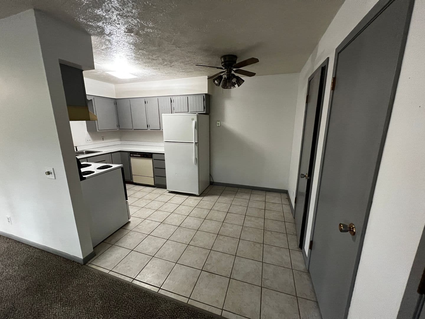 Council Bluffs Apartment: 147 Baughn ST