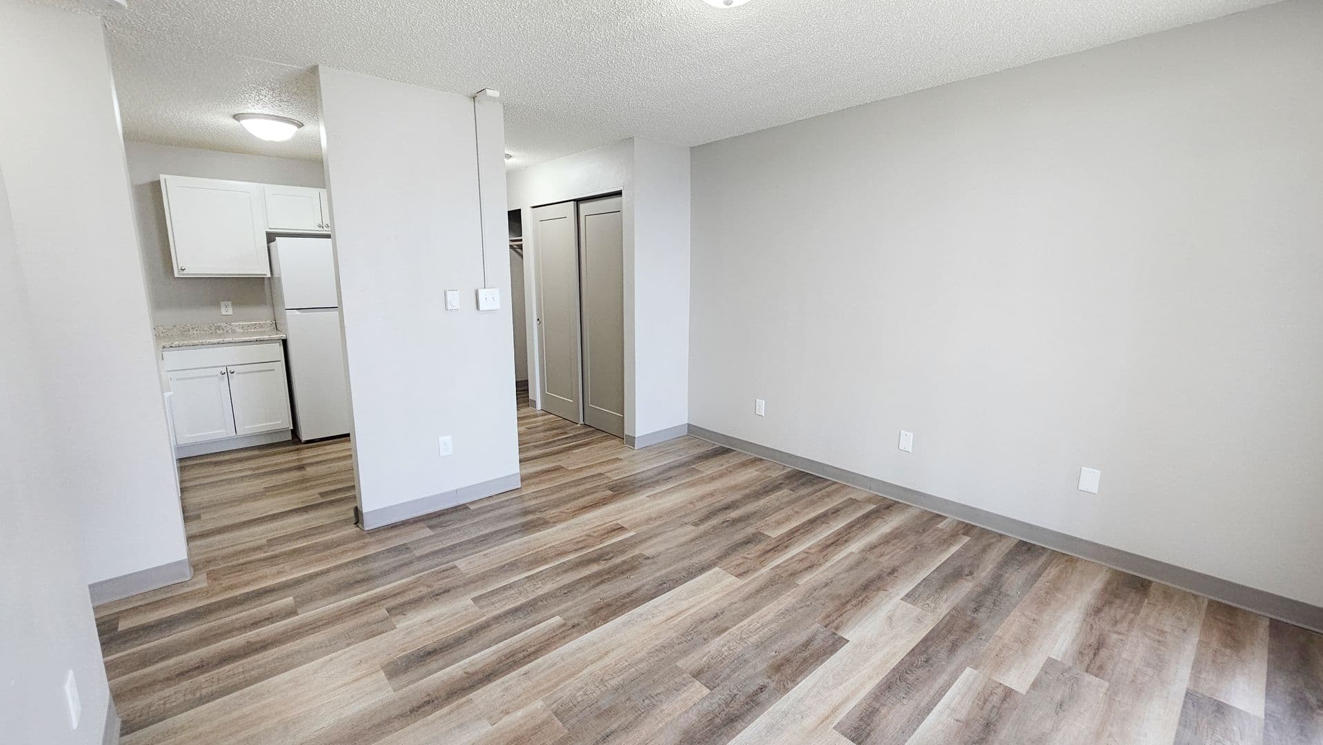 Des Moines Apartment: 1400 E Walnut St