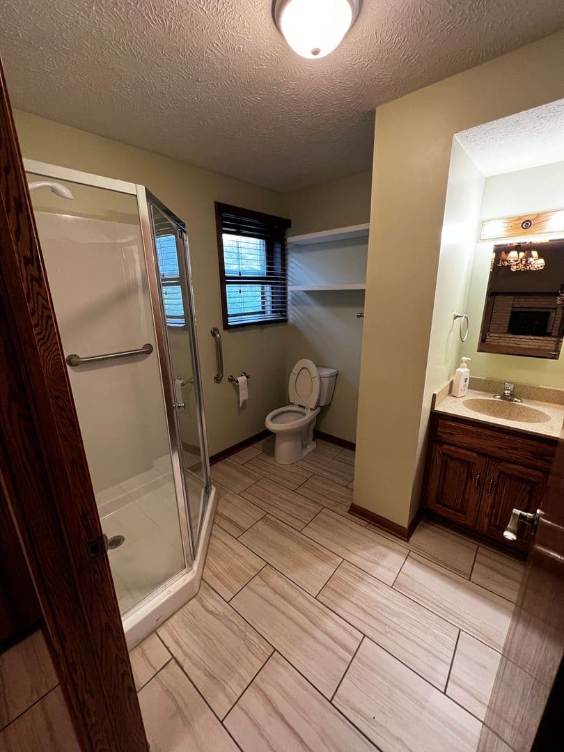 Council Bluffs House: 15505 Pheasant Drive