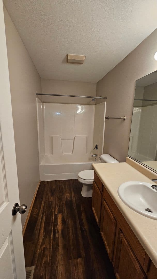 West Des Moines House: 8302 Westown Parkway