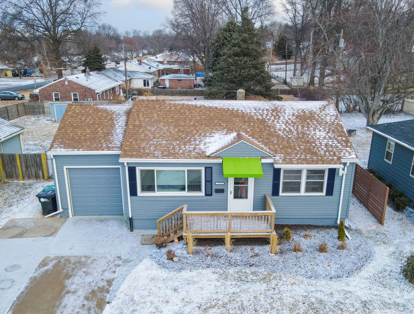 Omaha House: 7514 Cass St.