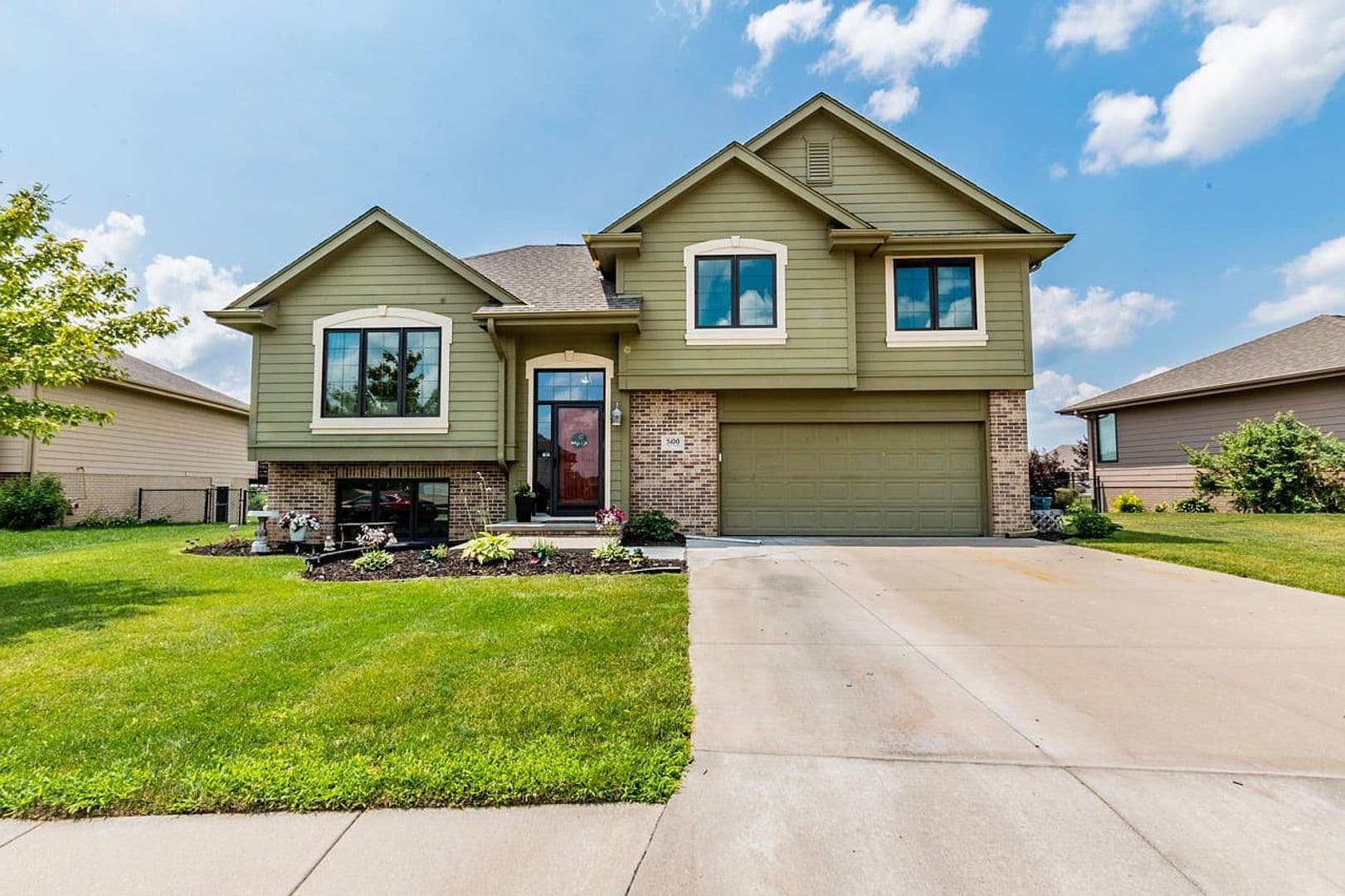 Council Bluffs House: 5100 Crogans Way Rd