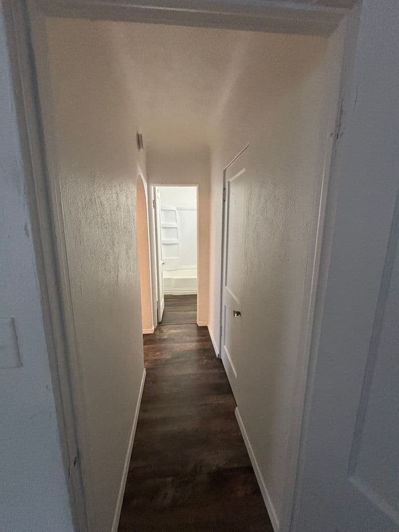 Council Bluffs Apartment: 733 Mynster St