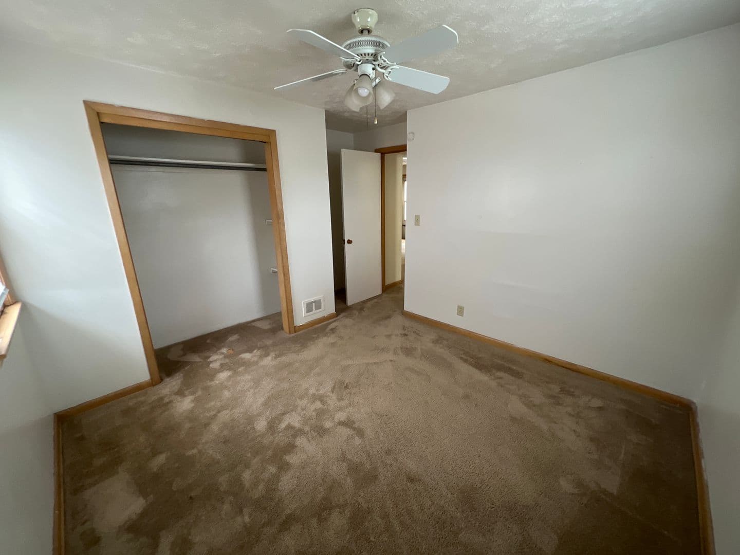 Council Bluffs Apartment: 134 Nicholas St