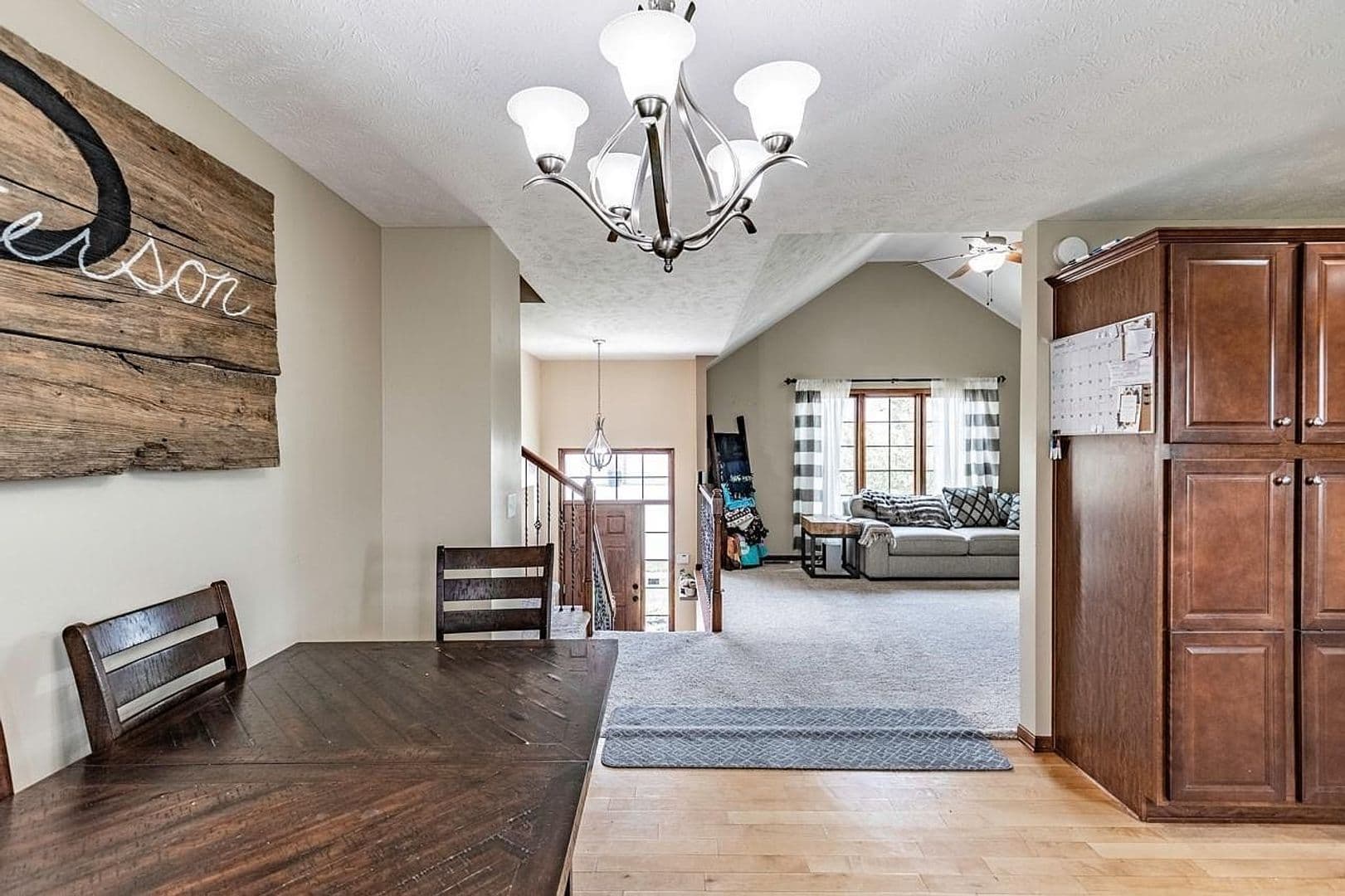 Council Bluffs House: 5100 Crogans Way Rd