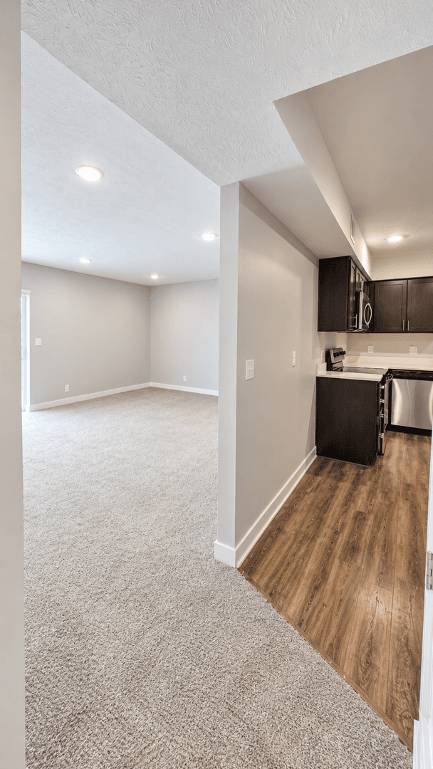 Omaha Apartment: 1016-1026 Park Ave