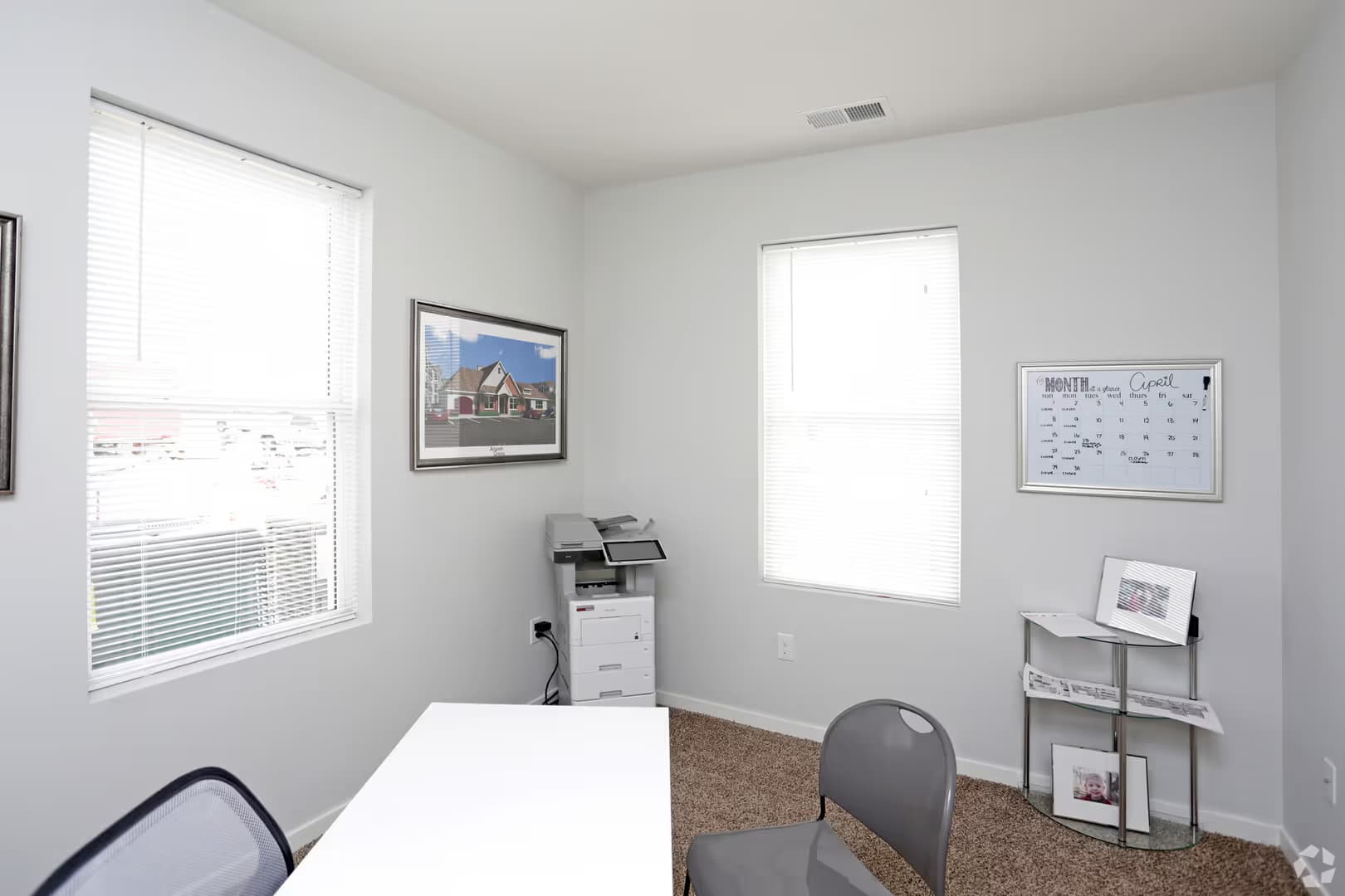 Omaha Apartment: 9451 Vernon Plz
