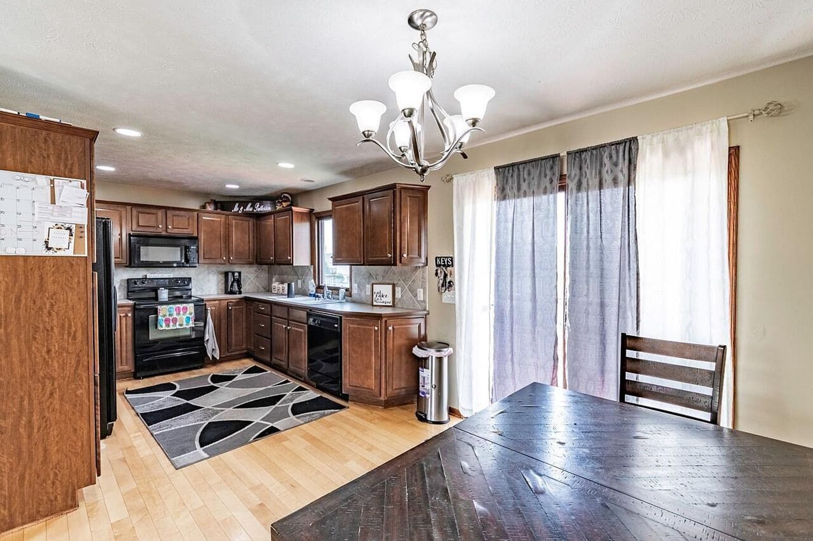 Council Bluffs House: 5100 Crogans Way Rd
