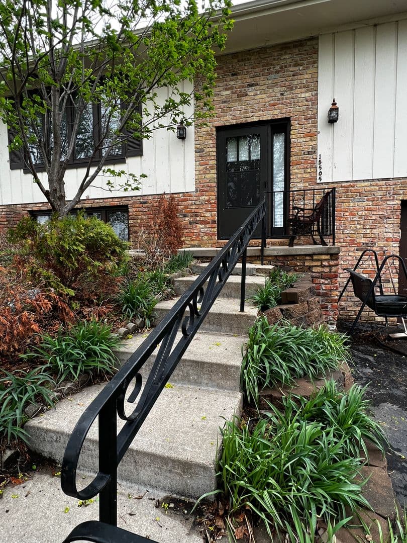 Council Bluffs House: 15505 Pheasant Drive