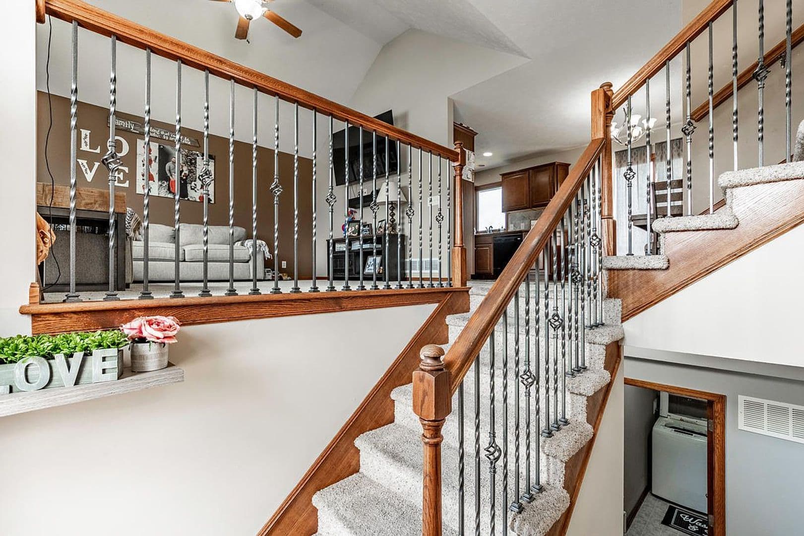 Council Bluffs House: 5100 Crogans Way Rd