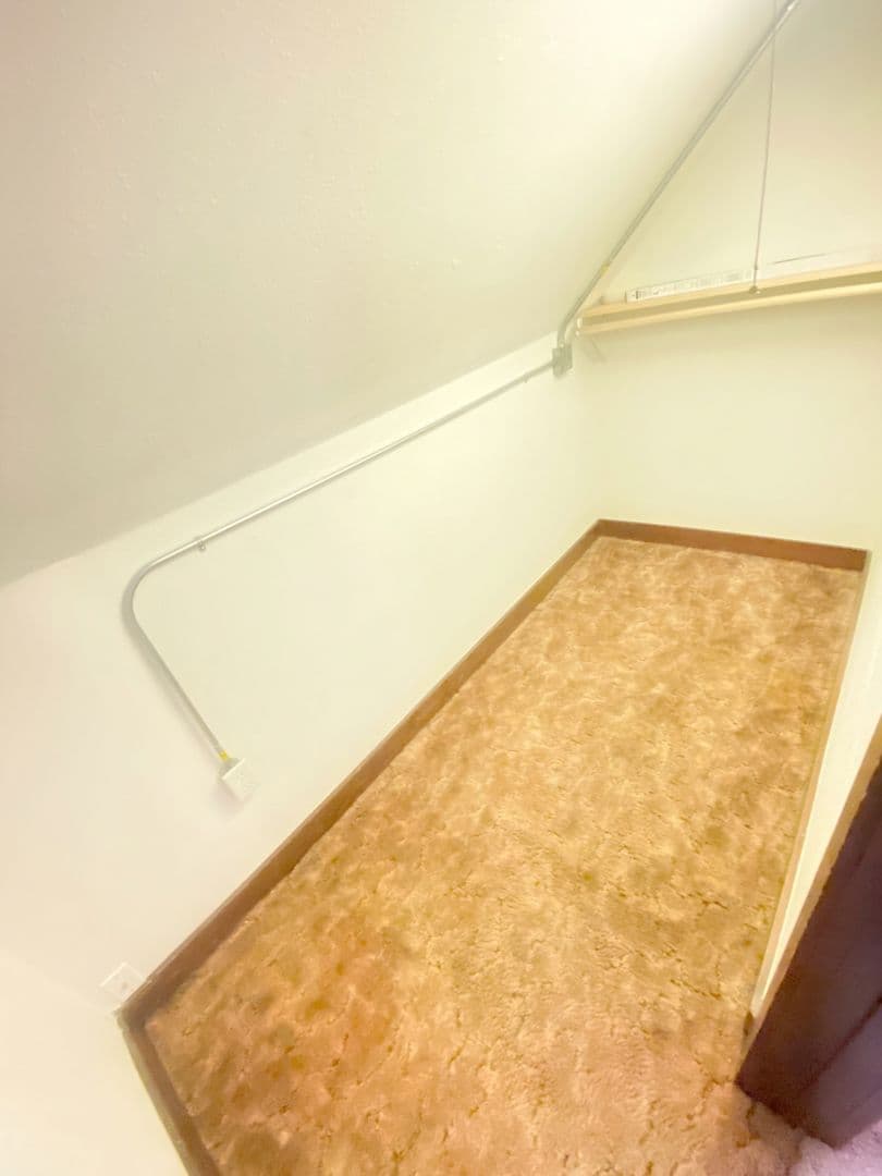 Des Moines Apartment: 1106 Virginia Ave